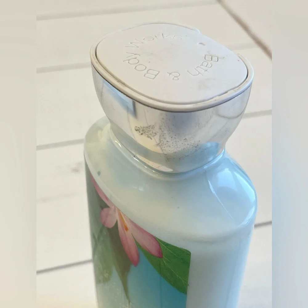 Bath & Body Works Eucalyptus Spearmint Body Lotion with Shea Butter & Vitamin E